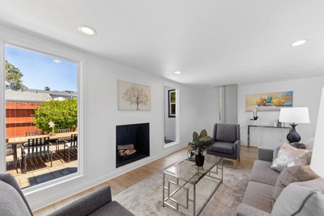 1032 Toyon Drive, Burlingame CA: https://media.crmls.org/mediaz/86378622-6de0-4116-8282-cccb3e0483f0.jpg