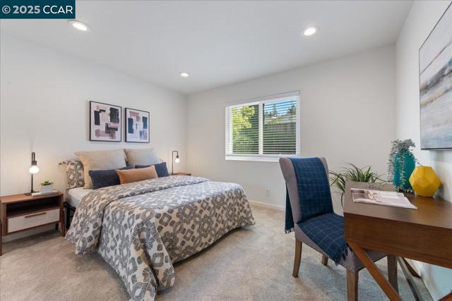 2551 Toltec Cir, San Ramon CA: https://media.crmls.org/mediaz/8637a317-e675-4d4a-933a-4996279f7ace.jpg