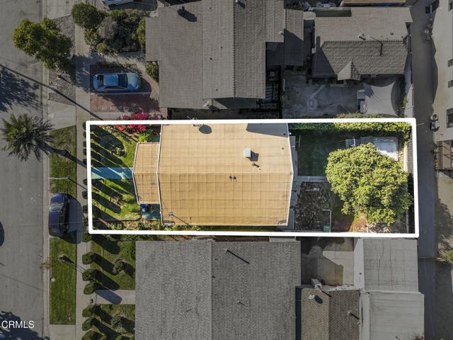 851 N Rampart Boulevard, Los Angeles CA: https://media.crmls.org/mediaz/863859ba-95fc-4c84-a50f-3b4d6700d953.jpg