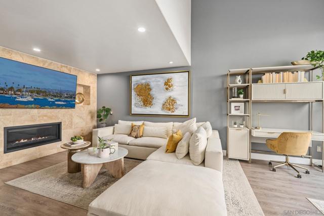 59 Tunapuna Ln, Coronado CA: https://media.crmls.org/mediaz/86391547-5edf-4e61-935a-6cdb5b8748f8.jpg