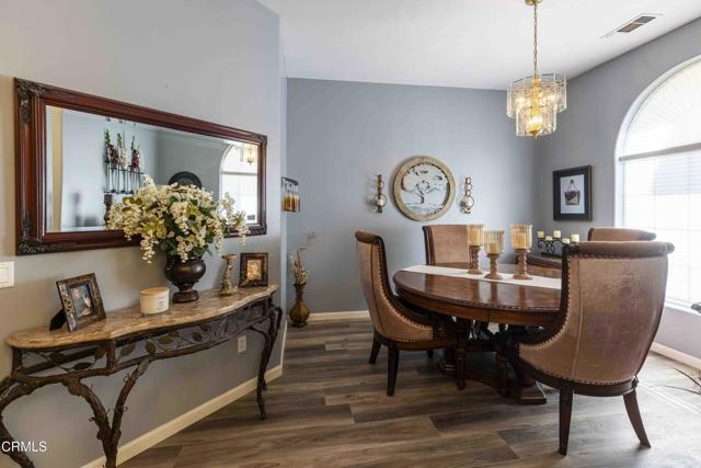 4205 Palisades Circle, Bakersfield CA: https://media.crmls.org/mediaz/863921fb-30c3-4334-a746-7b483e8da3d3.jpg