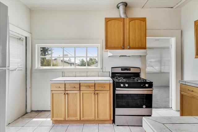 0 Broadway, Santa Cruz CA: https://media.crmls.org/mediaz/86398c1e-7a99-4b1a-ab3b-f9df05df4016.jpg