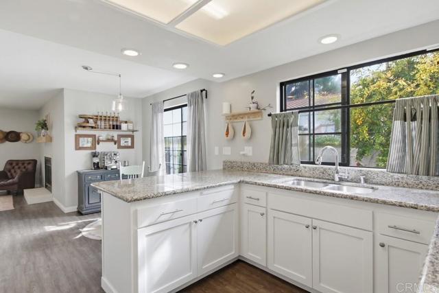 Detail Gallery Image 14 of 44 For 12021 Mcwest Lane, Lakeside,  CA 92040 - 4 Beds | 2/1 Baths