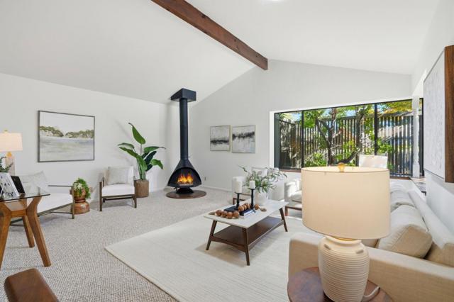 1190 Flying Fish Street, Foster City CA: https://media.crmls.org/mediaz/863a8375-1bd5-43e2-b4ea-93e904072a4a.jpg