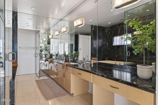 Detail Gallery Image 25 of 43 For 436 Poli St #501,  Ventura,  CA 93001 - 2 Beds | 2/1 Baths