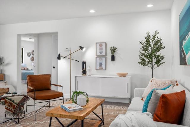 3900 Alameda Avenue, Capitola CA: https://media.crmls.org/mediaz/863b4fb0-f835-4d65-b7e3-5b39722a94fe.jpg