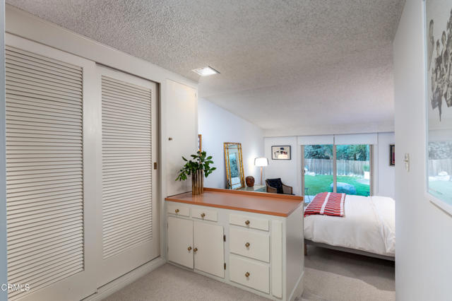 1570 Old House Road, Pasadena CA: https://media.crmls.org/mediaz/863cc24d-b1aa-410f-b2d2-a85f76861aa7.jpg