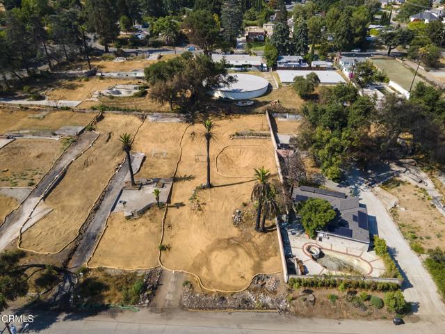 677 E Palm Street, Altadena CA: https://media.crmls.org/mediaz/863cfaa9-2a5e-40f9-a0e8-22361aefbc25.jpg