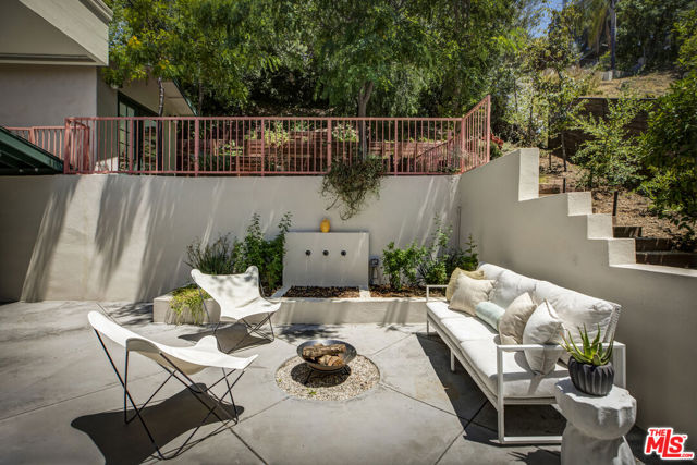 4614 San Andreas Avenue, Los Angeles CA: https://media.crmls.org/mediaz/863e313f-9a3e-4d3d-aad6-4221b5450c4f.jpg