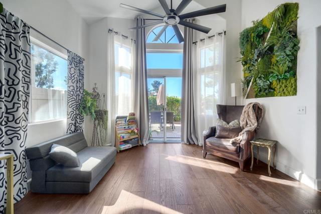 Detail Gallery Image 7 of 39 For 1477 Genoa Dr, Vista,  CA 92081 - 3 Beds | 2/1 Baths