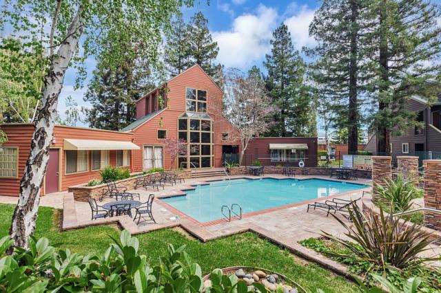Image 35 of 43 For 1114 Yarwood Court