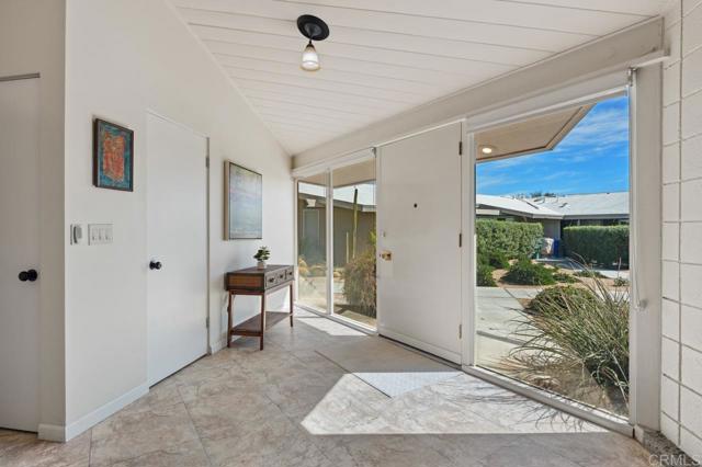 Detail Gallery Image 4 of 60 For 37800 Da Vall Dr #10,  Rancho Mirage,  CA 92270 - 2 Beds | 2 Baths