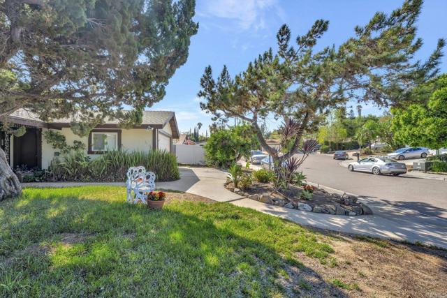 Detail Gallery Image 33 of 35 For 10743 Flambeau Pl, La Mesa,  CA 91941 - 4 Beds | 2 Baths