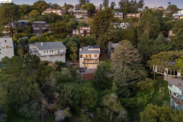 Image 42 of 44 For 5 Abbott Way