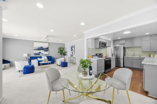 334 Oxford Street, Hayward CA: https://media.crmls.org/mediaz/86420f05-c0ae-4254-a123-b0f0256bf832.jpg