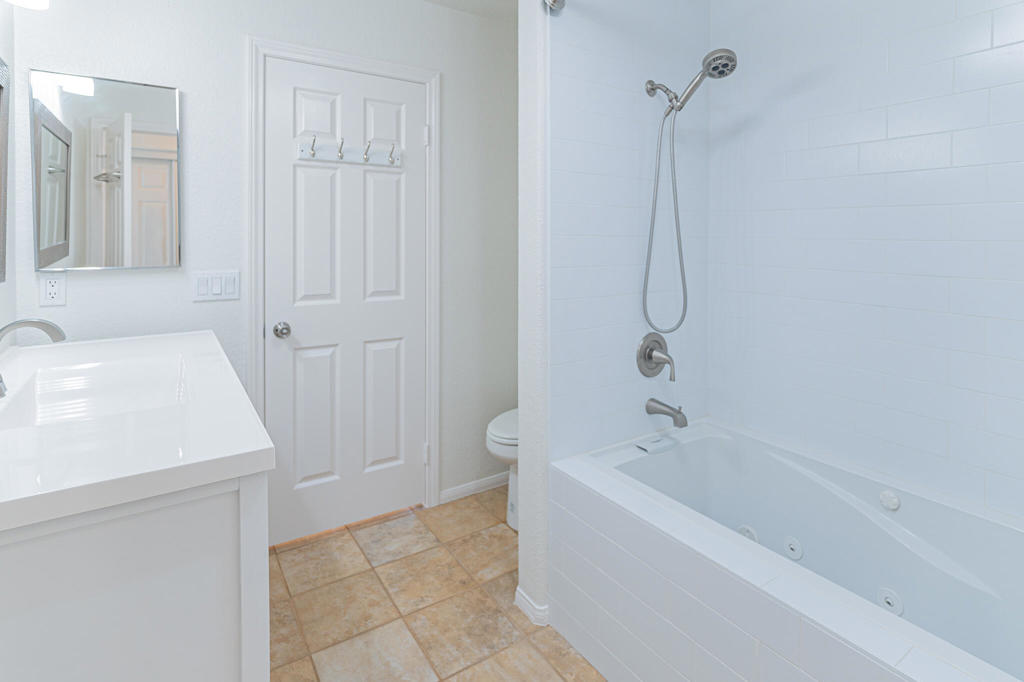 MLS #219139203DA image #24