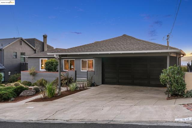 256 Cambridge Ave, Kensington CA: https://media.crmls.org/mediaz/8642e28e-5bfa-47fe-a76b-944d18c16985.jpg