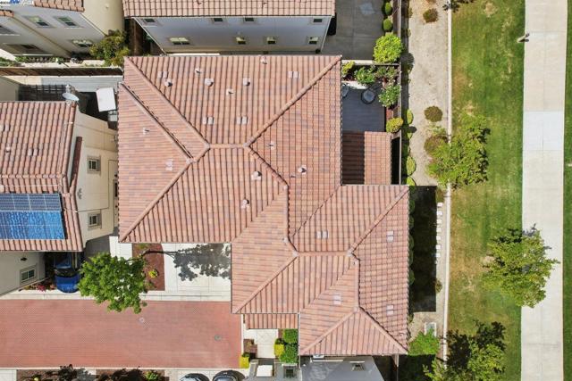 3454 Cinnamon Ridge Rd, San Ramon CA: https://media.crmls.org/mediaz/8643282d-e2c0-4eec-a649-e20d6b777f2b.jpg