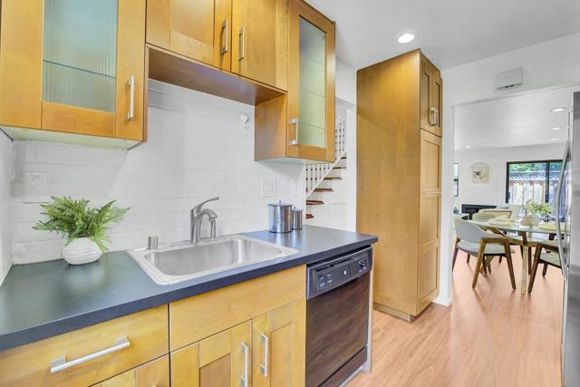 433 W Rincon Avenue, Campbell CA: https://media.crmls.org/mediaz/86436641-70c3-43a5-af9f-9faa4460ad7e.jpg