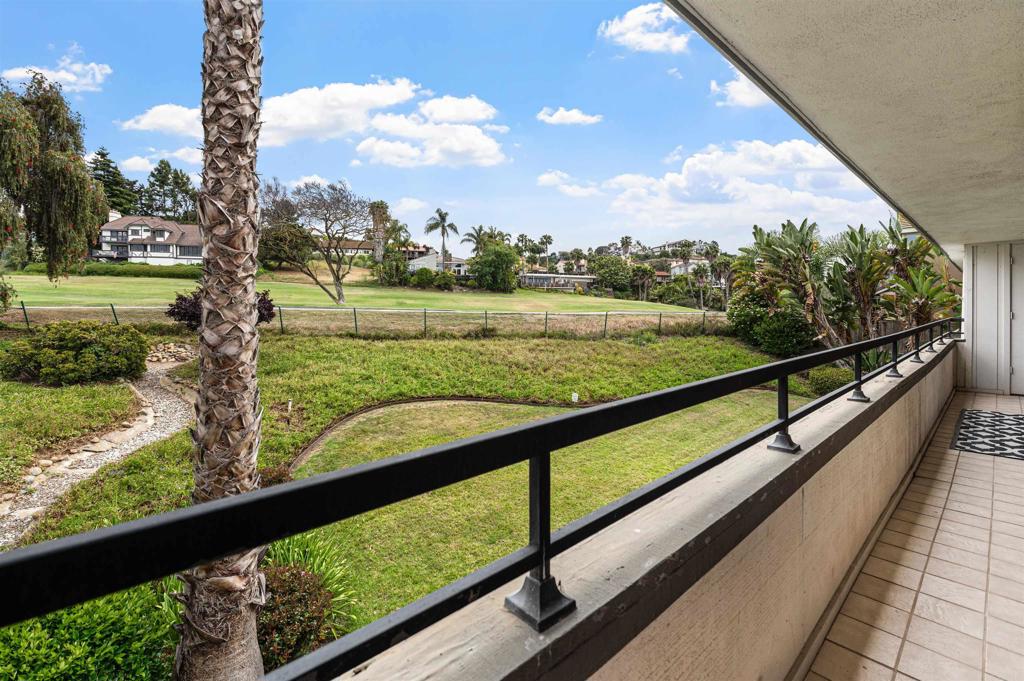 2537 Navarra Drive #9B