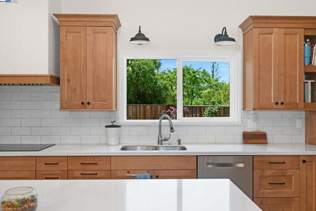 Image 14 of 51 For 1021 Knightwood Ct