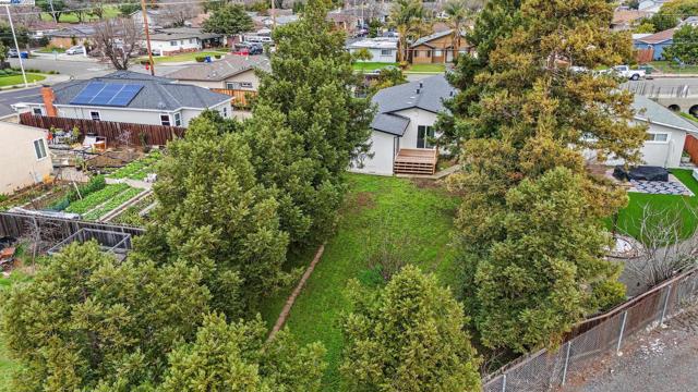 36517 Cherry St, Newark CA: https://media.crmls.org/mediaz/86445567-33c6-43e3-b4c3-0ff865e34602.jpg
