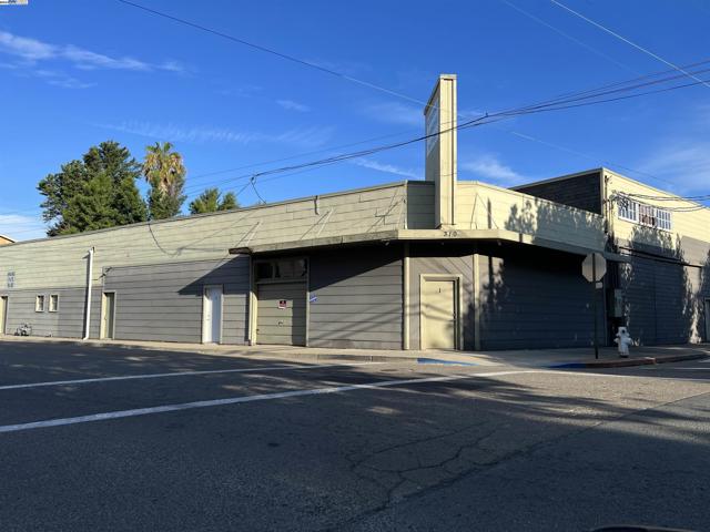 Image 11 of 55 For 310 Jackson Blvd