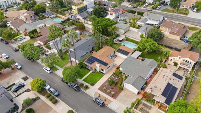 1154 Sapphire Street, San Diego CA: https://media.crmls.org/mediaz/8645a643-aeb8-44e7-a0b1-38ee2831c8c9.jpg
