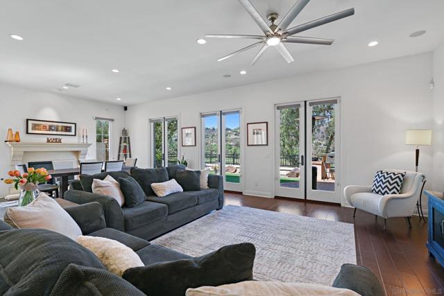 17216 Turf Club Dr, San Diego CA: https://media.crmls.org/mediaz/8645cec3-b297-43a1-b4e4-0735da67dfd0.jpg