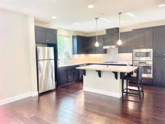338 Santa Diana Terrace, Sunnyvale CA: https://media.crmls.org/mediaz/86461d99-4bed-42e6-86b5-a66f4d38c798.jpg