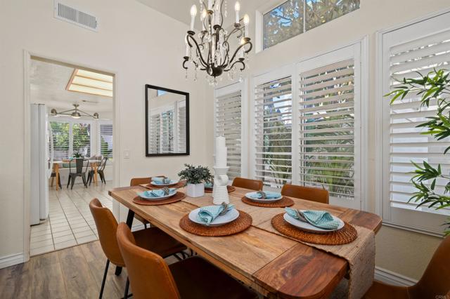 Detail Gallery Image 5 of 31 For 1137 Avenida Sobrina, Oceanside,  CA 92057 - 4 Beds | 3 Baths