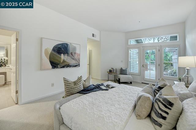 2504 Saklan Indian Dr, Walnut Creek CA: https://media.crmls.org/mediaz/8649e3e3-cb08-404b-8679-378b4d004813.jpg