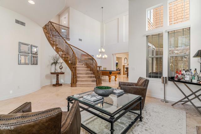 Detail Gallery Image 10 of 58 For 4126 Harbour Island Ln, Oxnard,  CA 93035 - 4 Beds | 3/1 Baths