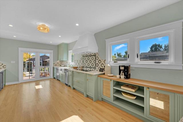 1901 Delaware Avenue, Santa Cruz CA: https://media.crmls.org/mediaz/864a4047-e79e-4ba0-ad14-1fb86c5805c1.jpg