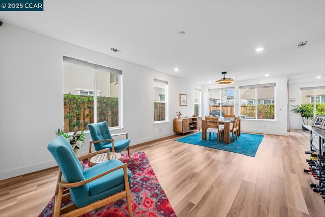 205 Goose Creek Ave, Brentwood CA: https://media.crmls.org/mediaz/864a9163-fd86-40b5-b105-f3065c99998d.jpg