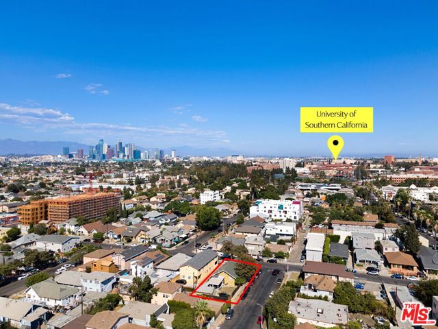 3525 S Budlong Ave, Los Angeles, CA 90007