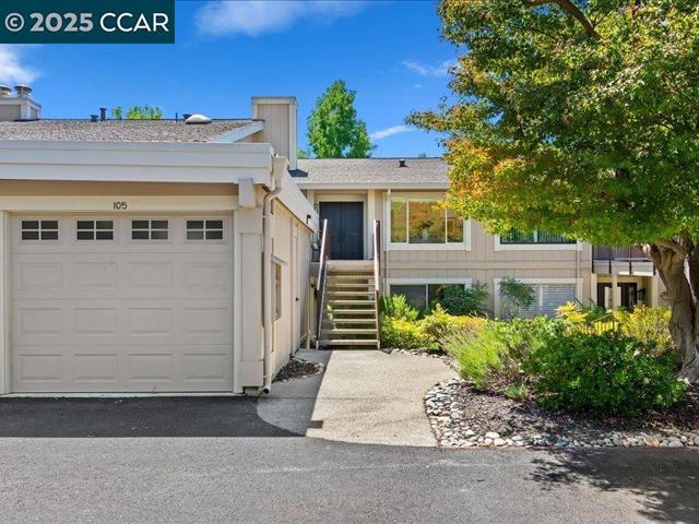 2175 Cactus Ct, Walnut Creek CA: https://media.crmls.org/mediaz/864b0f12-29e1-4396-adc4-ee280630fa18.jpg