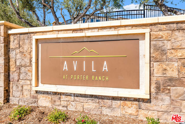 11945 Mirabel Way, Porter Ranch CA: https://media.crmls.org/mediaz/864b3bb6-19be-41ff-a75b-1327ddb6b01d.jpg