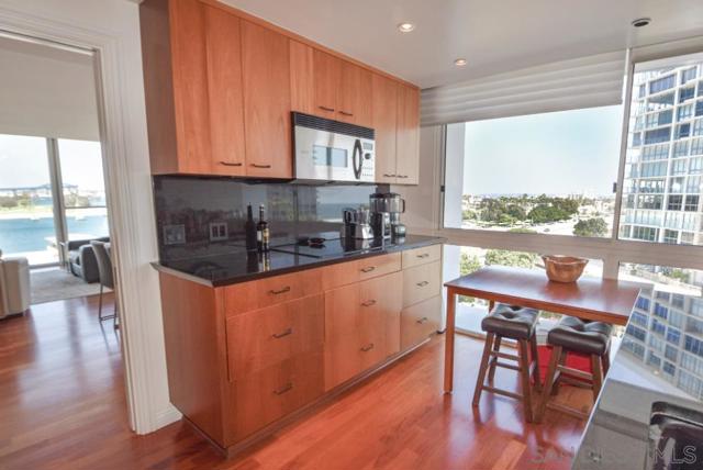 Image 6 of 36 For 1810 Avenida Del Mundo  Unit #503