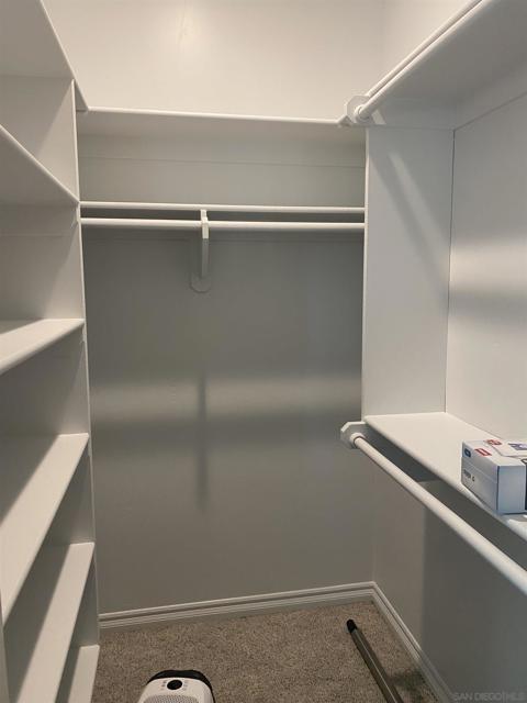 15847 Mac Tan Ln, Valley Center CA: https://media.crmls.org/mediaz/864e3135-9d85-4987-91b1-1543b40030e5.jpg
