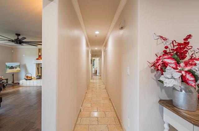 11394 Saddle Road, Monterey CA: https://media.crmls.org/mediaz/86519cfd-b7d3-4da9-9b68-2afe12c06a80.jpg