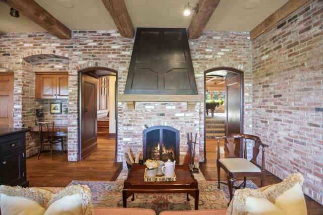 12359 Farr Ranch Road, Saratoga CA: https://media.crmls.org/mediaz/8651c406-153d-4336-86f9-fd5379ebeb61.jpg