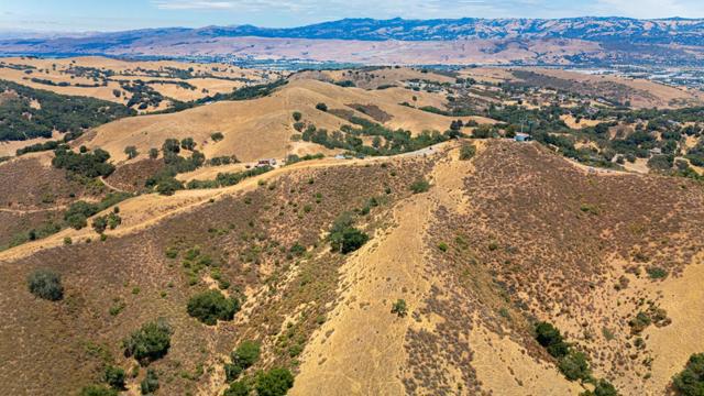 0 Oak Glen Avenue, Morgan Hill CA: https://media.crmls.org/mediaz/8651ee04-e5a6-4a4c-94ef-e338b15363f5.jpg