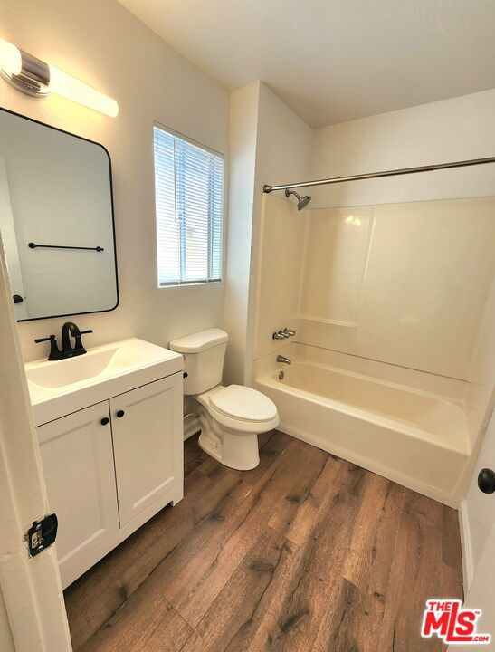 165 N Hamilton Avenue, Hemet CA: https://media.crmls.org/mediaz/8652c220-2d85-4651-bd8a-b84d3c10c5fe.jpg