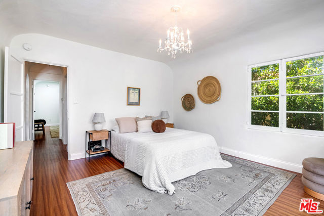 3137 Lindo Street, Los Angeles CA: https://media.crmls.org/mediaz/8652cdae-ba0b-446c-8748-9c25327b3aba.jpg
