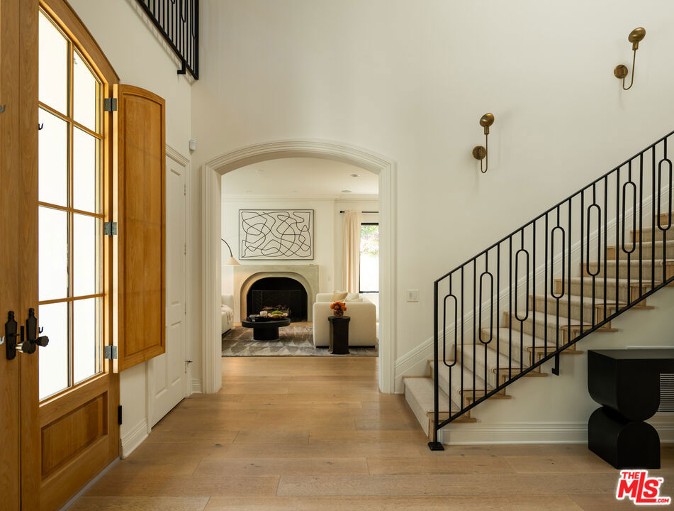 9577 Lime Orchard Road — Traditional
