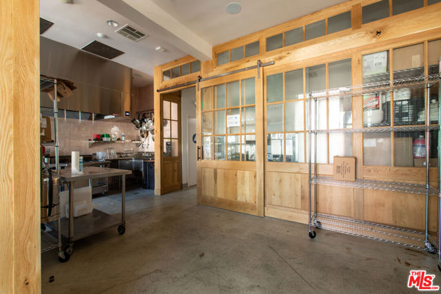 12906 Venice Boulevard, Los Angeles CA: https://media.crmls.org/mediaz/8654bd38-2846-4368-9cfd-534507753967.jpg