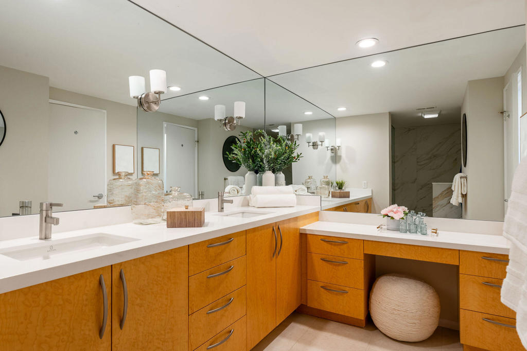 MLS #219139640DA image #21