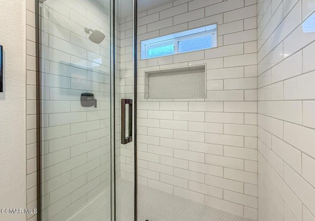 768 Brossard Drive, Thousand Oaks CA: https://media.crmls.org/mediaz/865790a6-38bf-4965-ba53-4ef8c271e0f3.jpg