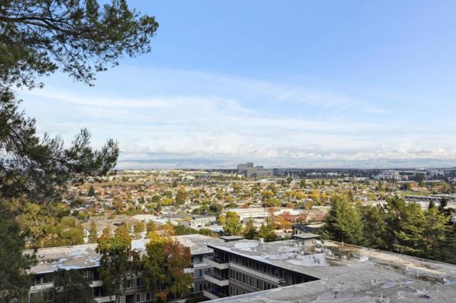 300 Davey Glen Road, Belmont CA: https://media.crmls.org/mediaz/86594dab-222a-4479-98e6-fd5e556e64c4.jpg